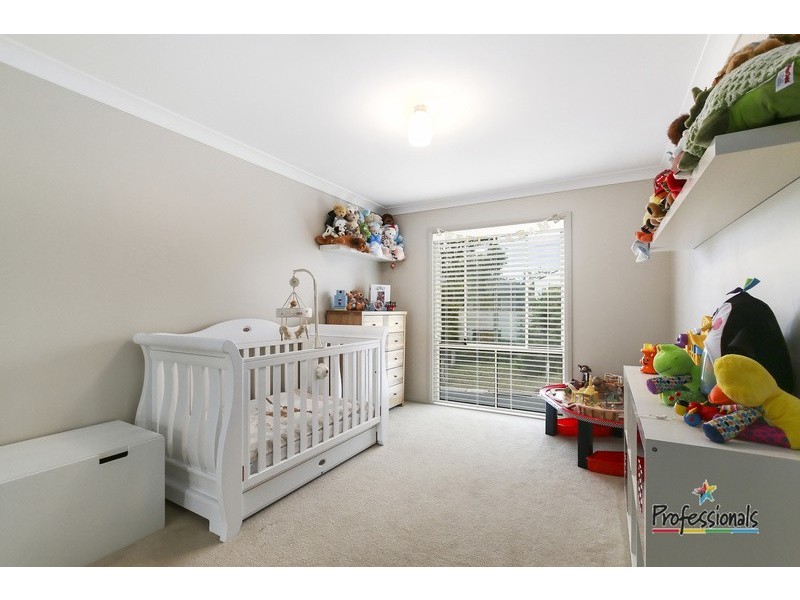 5 Hindostan Road, Glenfield NSW 2167