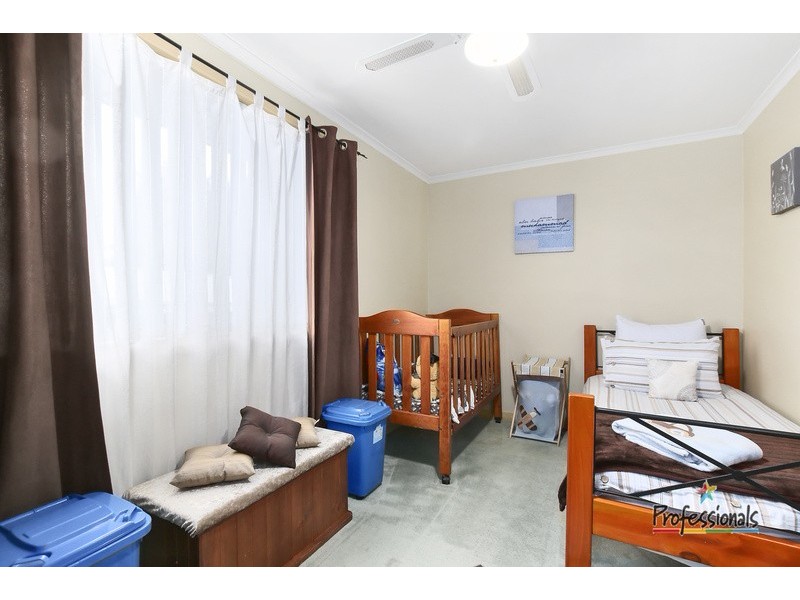 13 Bare Avenue, Lurnea NSW 2170