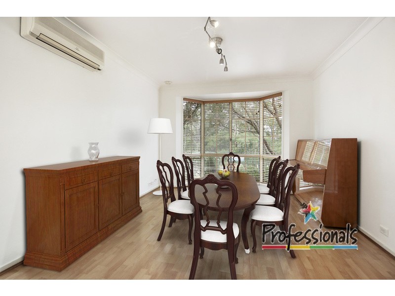 6a Kylie Way, Casula NSW 2170