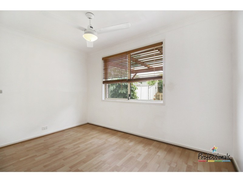 6a Kylie Way, Casula NSW 2170