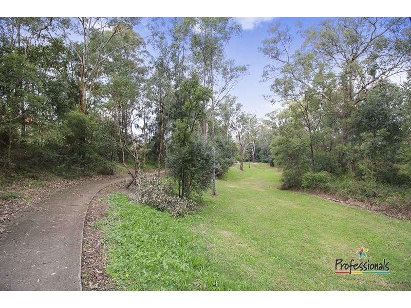 6a Kylie Way, Casula NSW 2170