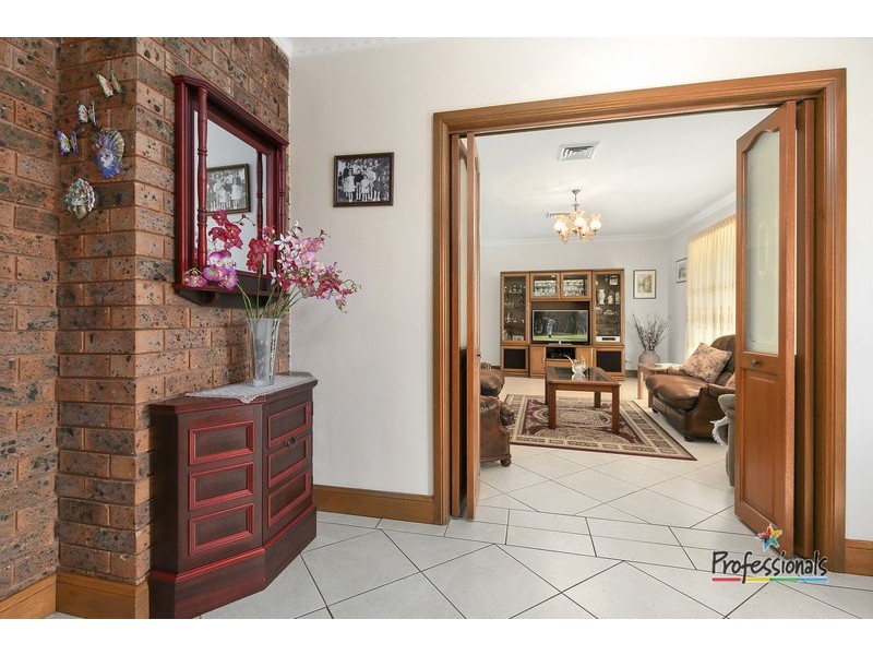 12 Birch Avenue, Casula NSW 2170