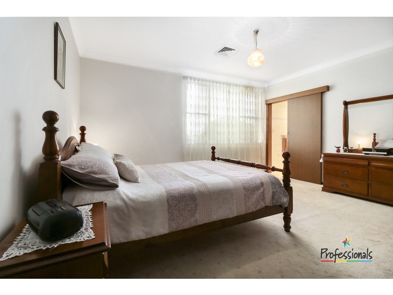 12 Birch Avenue, Casula NSW 2170