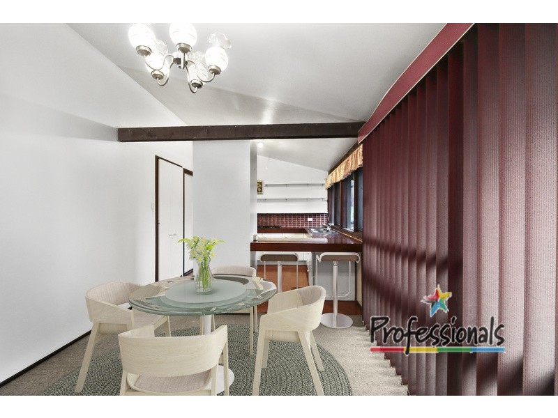 5 Phoenix Crescent, Casula NSW 2170