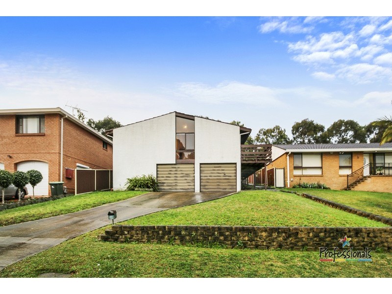 5 Phoenix Crescent, Casula NSW 2170