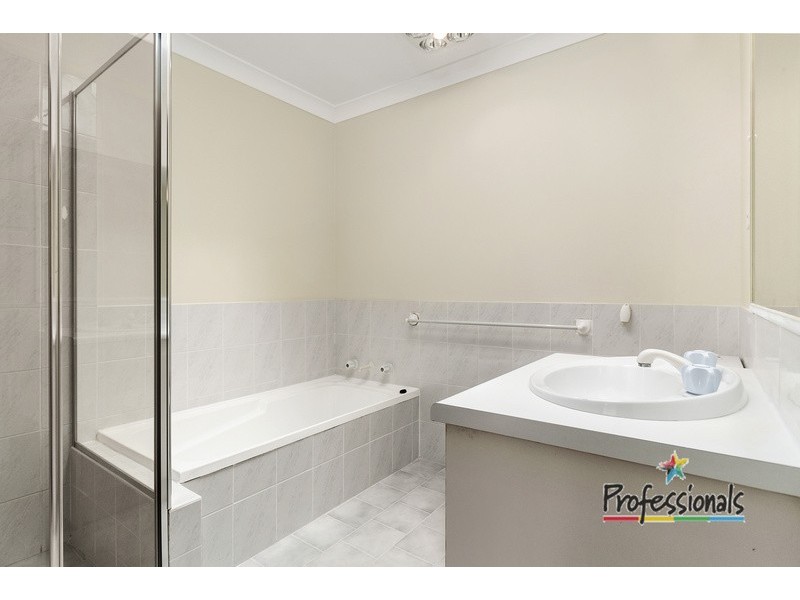 83 Dalmeny Drive, Prestons NSW 2170