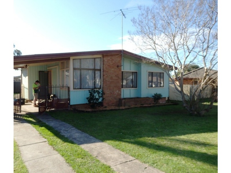 28 Mary Crescent, Liverpool NSW 2170