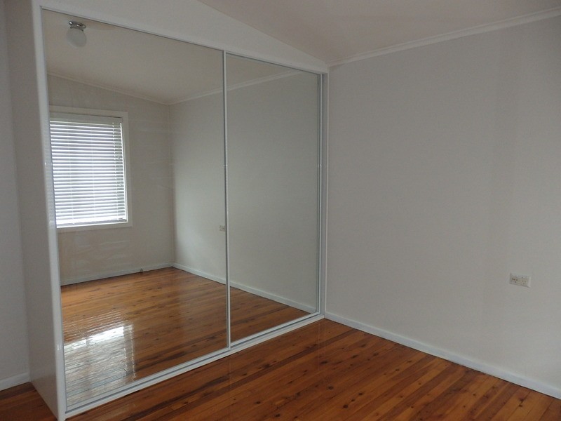 28 Mary Crescent, Liverpool NSW 2170