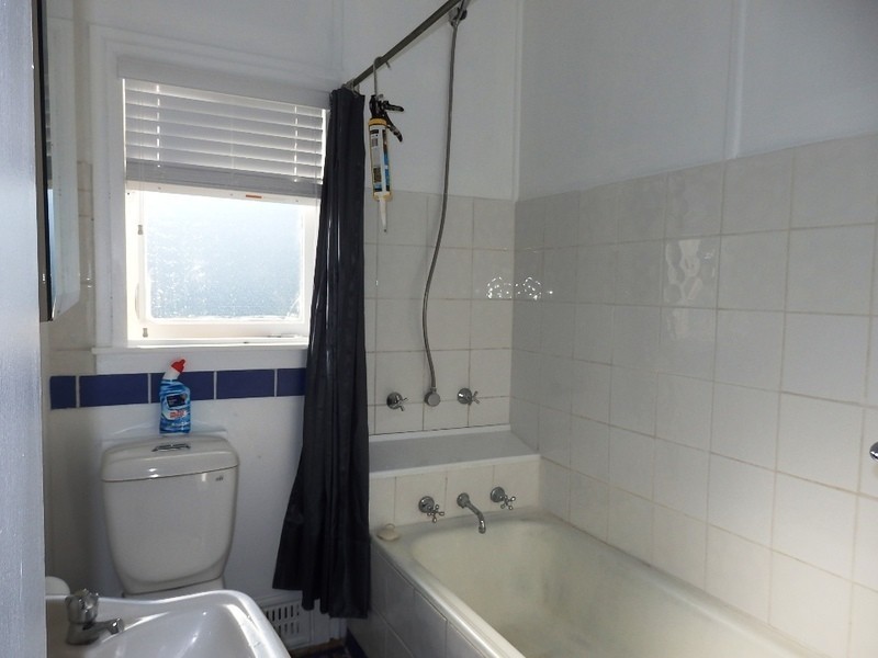 28 Mary Crescent, Liverpool NSW 2170