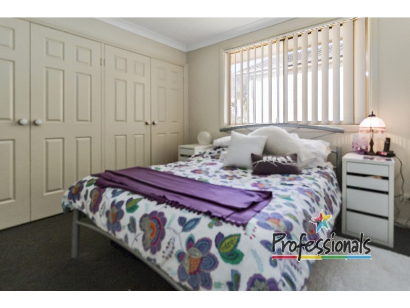 2/6 Aintree Close, Casula NSW 2170