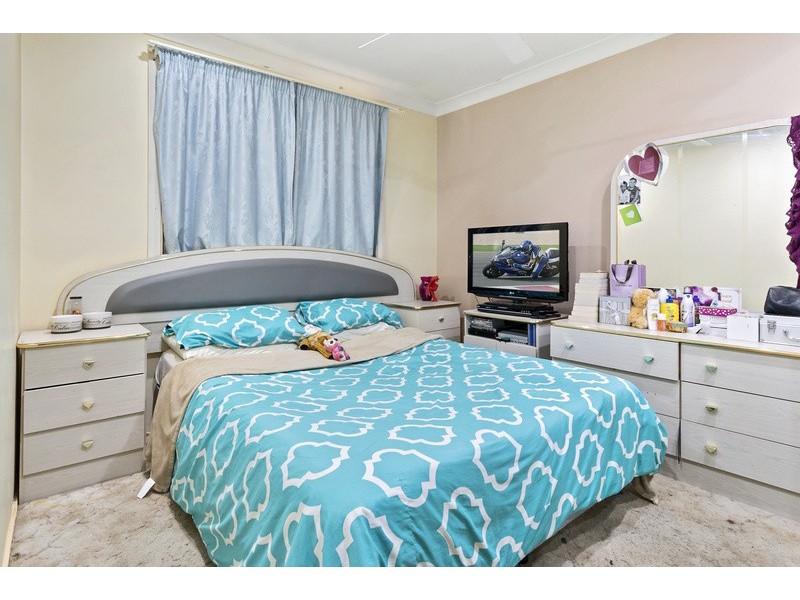 3 Alfa Place, Ingleburn NSW 2565