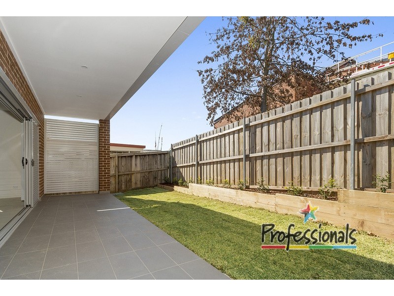 80 Roth Street, Casula NSW 2170