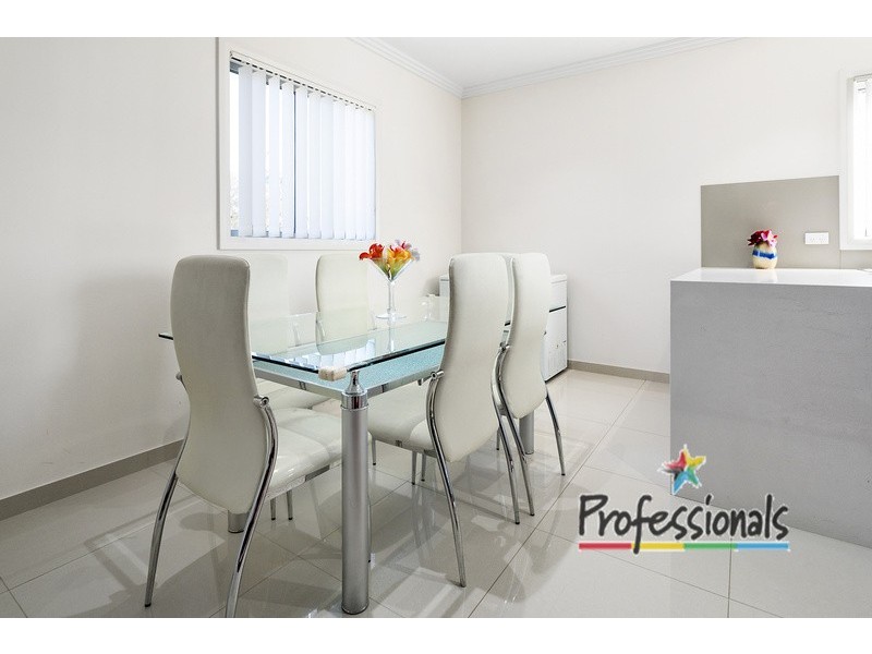 53 Ashcroft Avenue, Casula NSW 2170