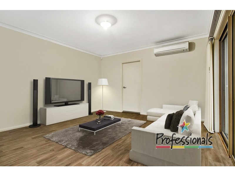 34 Atlantic Boulevard, Glenfield NSW 2167