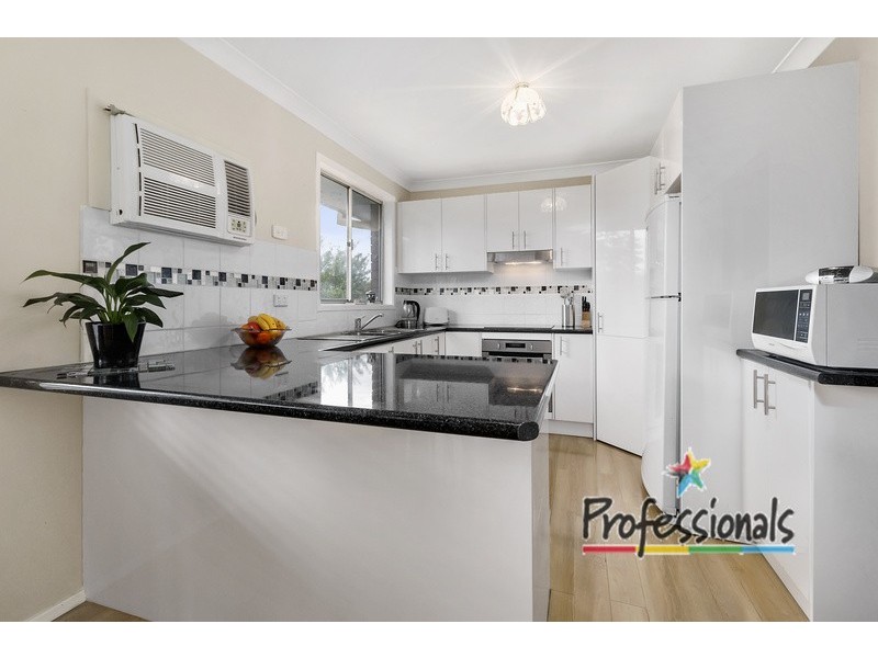 6 Oakborne Road, Liverpool NSW 2170