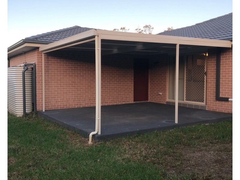 58 Jubilee Circuit, Rosemeadow NSW 2560