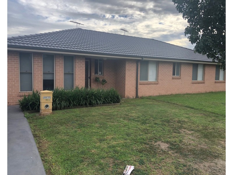 58A Jubilee Circuit, Rosemeadow NSW 2560