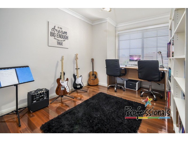 14 Rabett Crescent, Horningsea Park NSW 2171