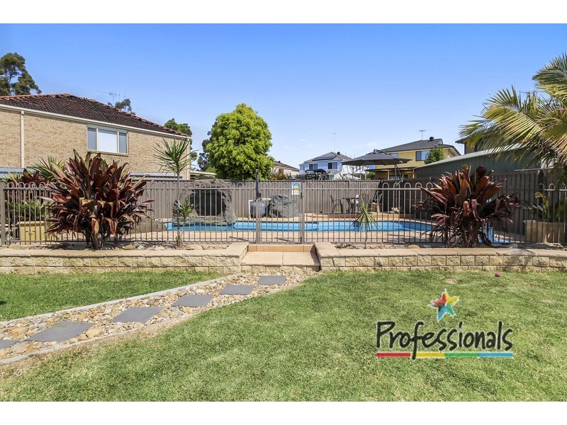 14 Rabett Crescent, Horningsea Park NSW 2171
