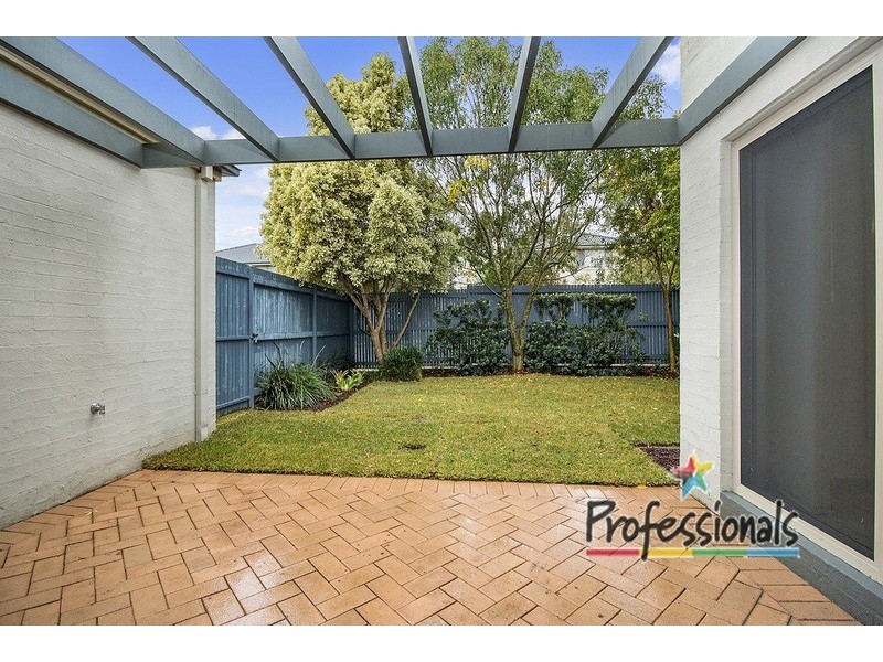 34 Atlantic Boulevard, Glenfield NSW 2167