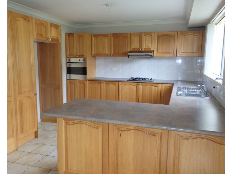 16 Trainer Avenue, Casula NSW 2170