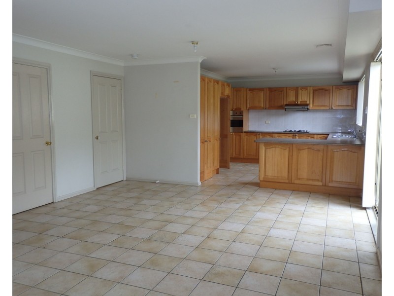 16 Trainer Avenue, Casula NSW 2170