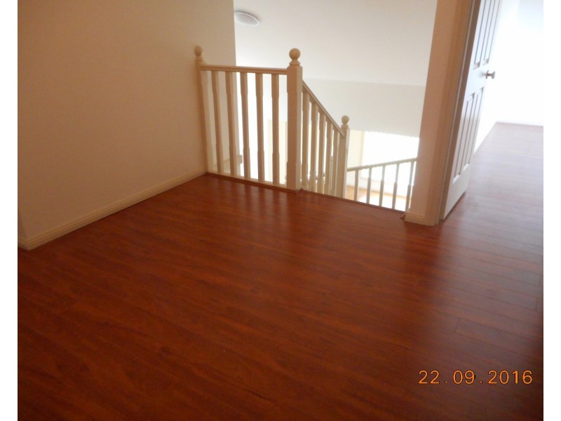 16 Trainer Avenue, Casula NSW 2170