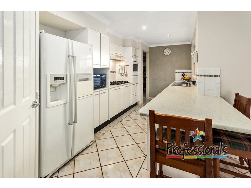 22 Sidney Place, Casula NSW 2170