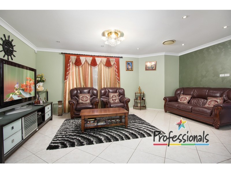 22 Foxgrove Avenue, Casula NSW 2170