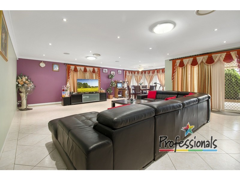 22 Foxgrove Avenue, Casula NSW 2170