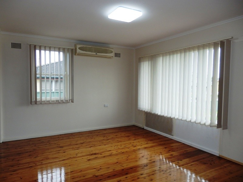 44 Demeyrick Avenue, Casula NSW 2170