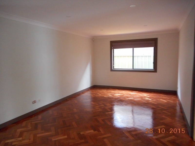 21 Wattle Road, Casula NSW 2170