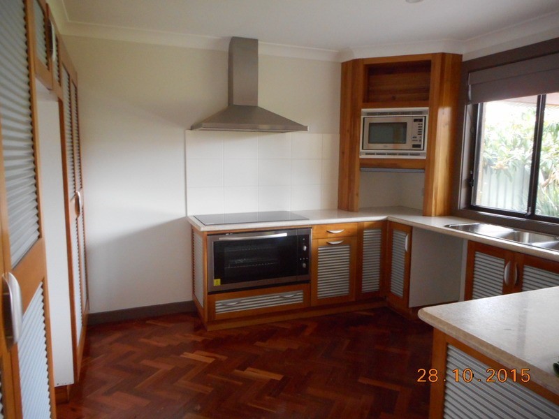 21 Wattle Road, Casula NSW 2170