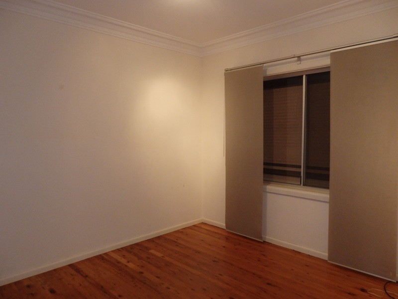 25 Demeyrick Avenue, Casula NSW 2170