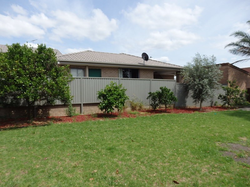 25 Demeyrick Avenue, Casula NSW 2170