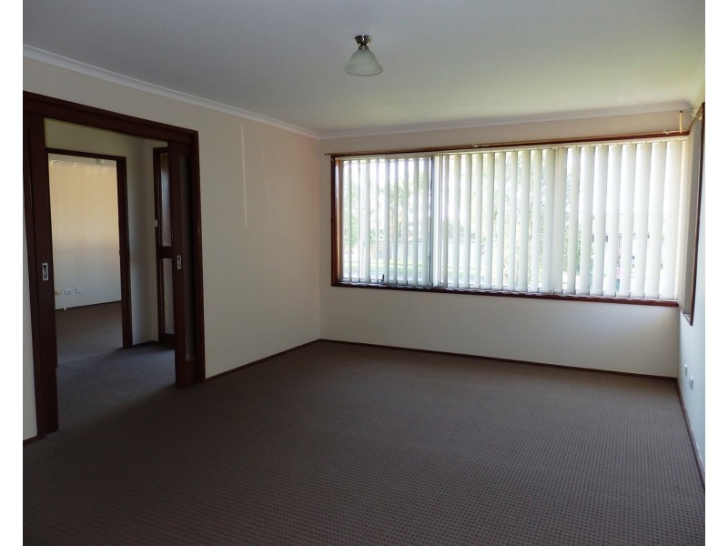 13 Acacia Avenue, Prestons NSW 2170