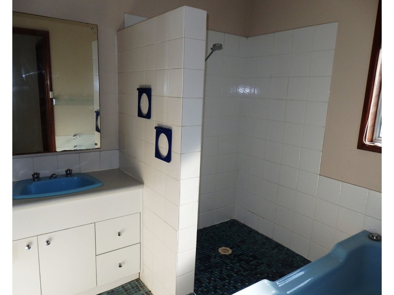 13 Acacia Avenue, Prestons NSW 2170