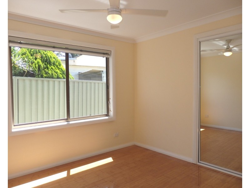 42A Holland Crescent, Casula NSW 2170