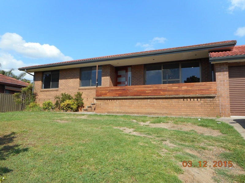 5 Tallowood Avenue, Casula NSW 2170