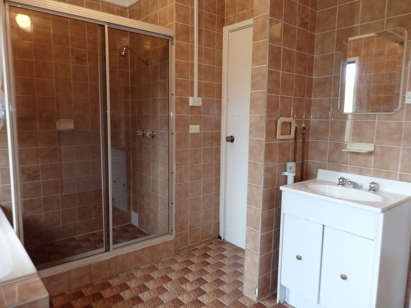 49 Grove Street, Casula NSW 2170