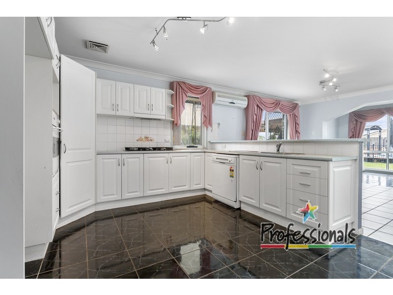 20 Taubman Drive, Horningsea Park NSW 2171