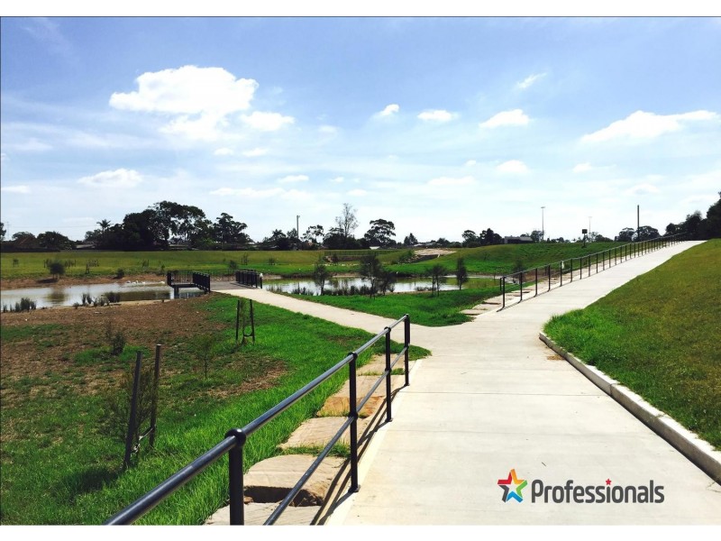 12 Edward Street, Lurnea NSW 2170