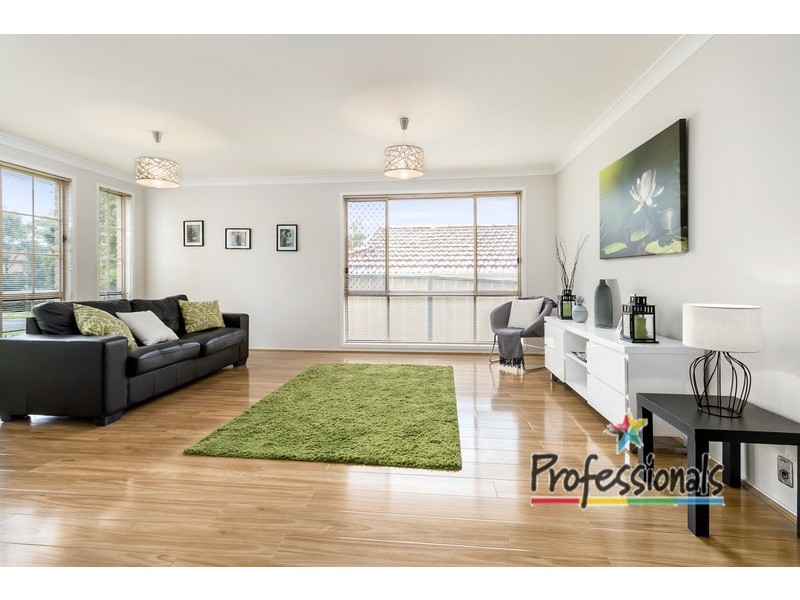 139 Kendall Drive, Casula NSW 2170