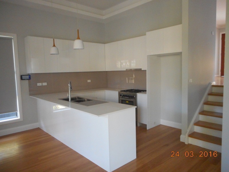 3B Kendall Drive, Casula NSW 2170