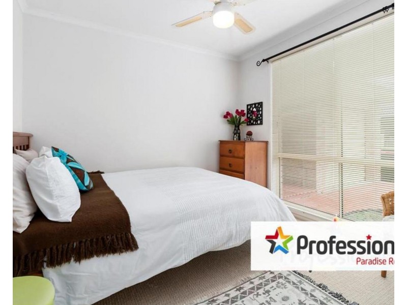 12 Slessor Road, Casula NSW 2170