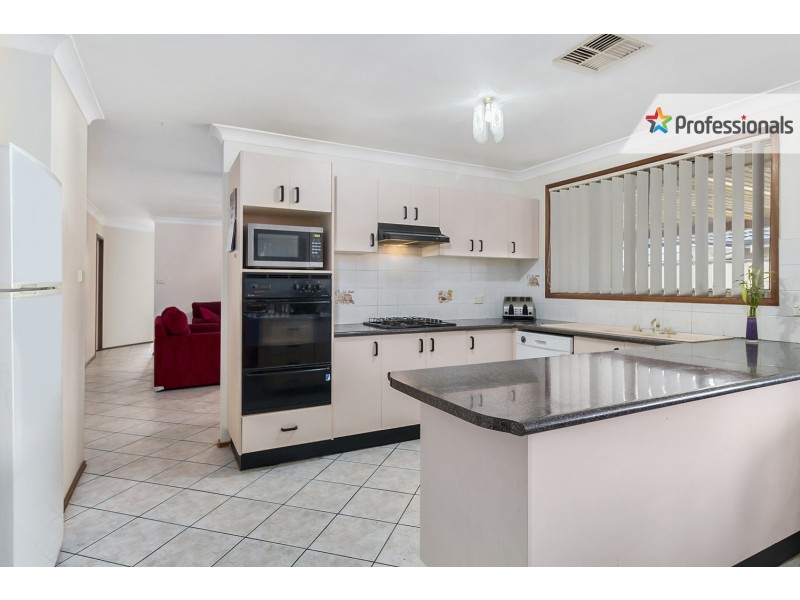 11 Skipton Lane, Prestons NSW 2170
