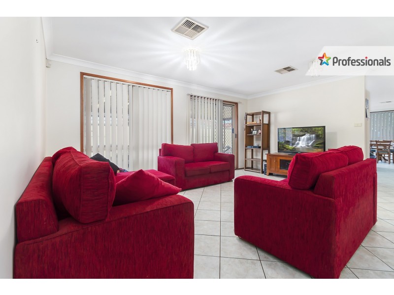 11 Skipton Lane, Prestons NSW 2170