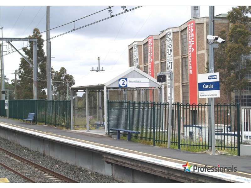 6 Dunmore Crescent, Casula NSW 2170