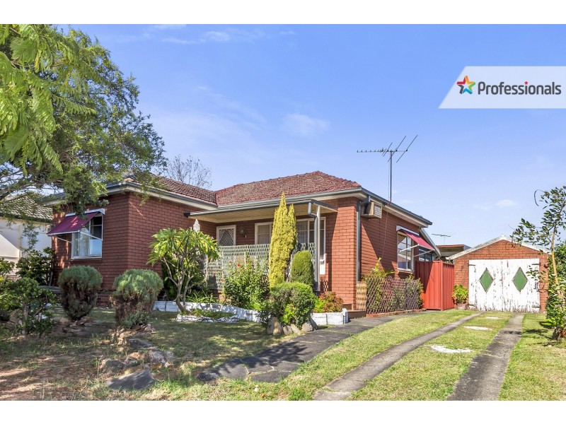 66 Fitzpatrick Crescent, Casula NSW 2170