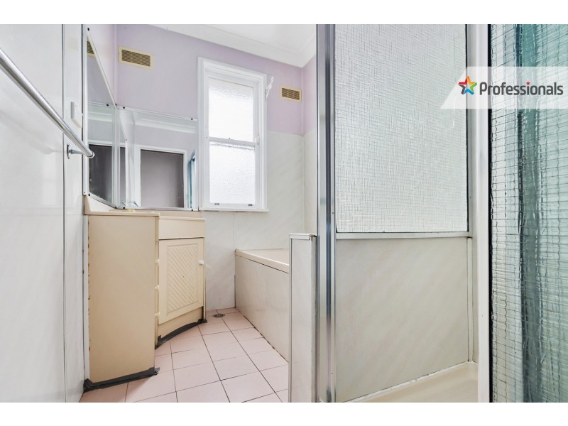 131 Wonga Road, Lurnea NSW 2170